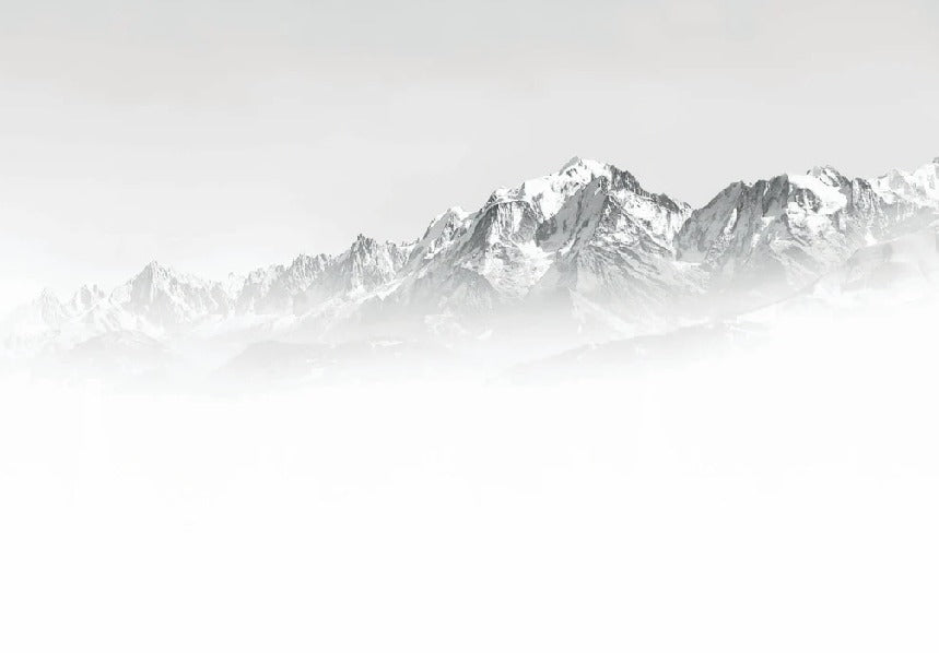 Papier peint Mont Blanc dans la brume noir et blanc