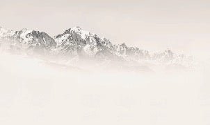 Papier peint Mont Blanc dans la brume sépia