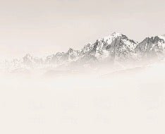 Papier peint Mont Blanc dans la brume sépia