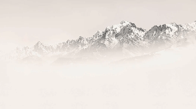 Papier peint Mont Blanc dans la brume sépia