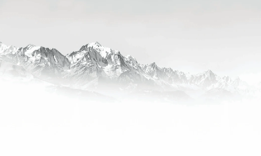 Papier peint Mont Blanc dans la brume noir et blanc