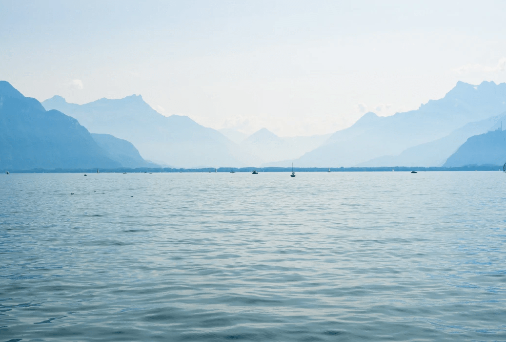 Papier peint panoramique Lac Léman – Montagnes et lac