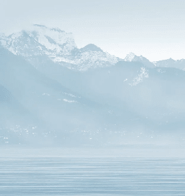 Papier peint Annecy et son lac paisible - Muralconcept